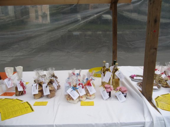 Dorfmarkt-2014-07.JPG  