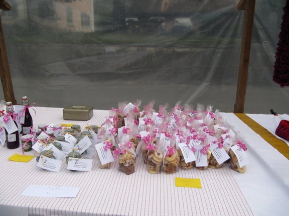 Dorfmarkt-2014-16.JPG  